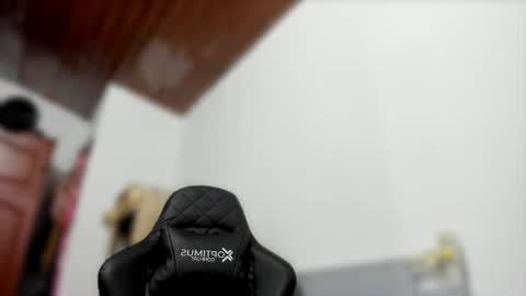 Stephany  online show from 04.20.26