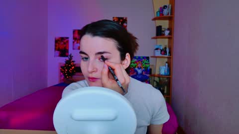 arielstonks_lovee online show from 01.23.25