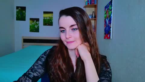 arielstonks_lovee online show from 03.11.25