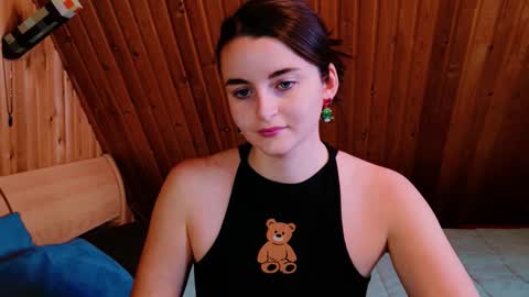 arielstonks_lovee online show from 03.04.26