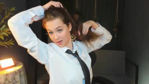 arielsykes online show from 11.07.25