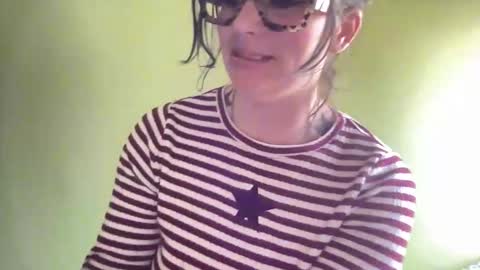 ariel  colin when hes here online show from 02.12.26