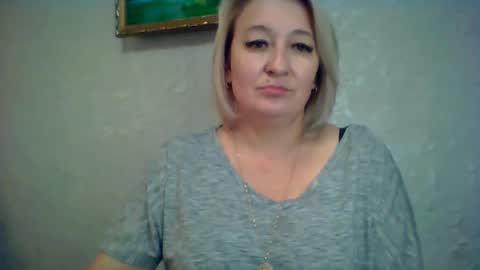 ArielXLoveresss online show from 10.17.25