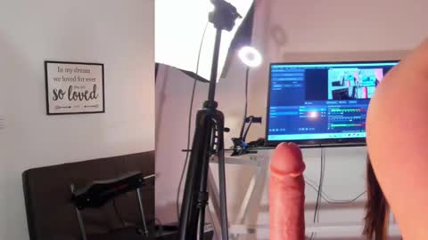  Arianna  online show from 02.20.25