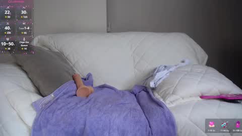 Snapshot of arinamir chatting on 02.22.25 arinamir online show from 02.22.25