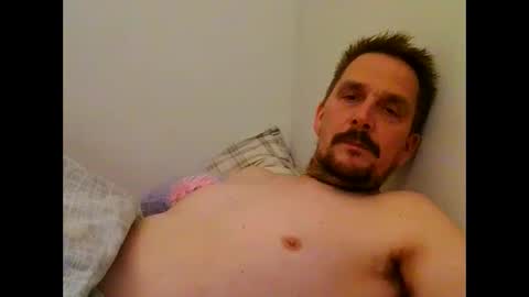 Snapshot of ariparikrigsmann chatting on 01.02.25 ariparikrigsmann online show from 01.02.25