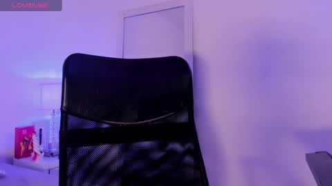 Snapshot of arirobert_ chatting on 03.02.25 Ari Robert online show from 03.02.25