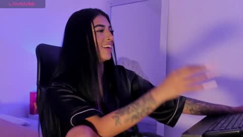 Snapshot of arirobert_ chatting on 03.02.25 Ari Robert online show from 03.02.25