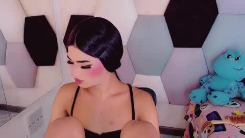 Snapshot of arishadarfu chatting on 01.22.25 ArisaDarfu online show from 01.22.25