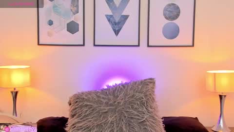   Nice to meet you  thumb up me please its important I  LOOK MY BIO DOWN online show from 12.24.24