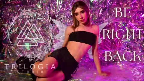   Nice to meet you  thumb up me please its important I  LOOK MY BIO DOWN online show from 12.27.24