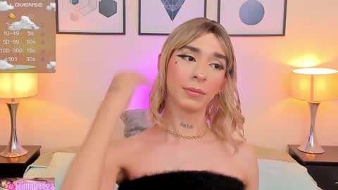   Nice to meet you  thumb up me please its important I  LOOK MY BIO DOWN online show from 02.27.25