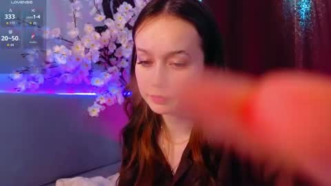 Snapshot of arlengross chatting on 06.22.26 Bella3 online show from 06.22.26