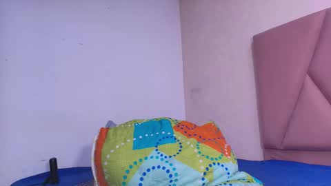 Arleth  online show from 10.31.25