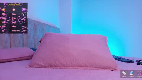 Arleth  online show from 02.14.26