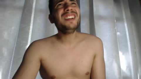 Snapshot of armando_2002 chatting on 01.16.25 ARMANDO online show from 01.16.25