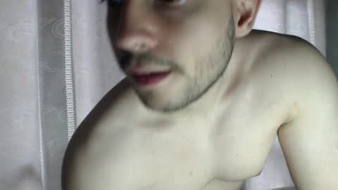 Snapshot of armando_2002 chatting on 09.18.25 ARMANDO online show from 09.18.25