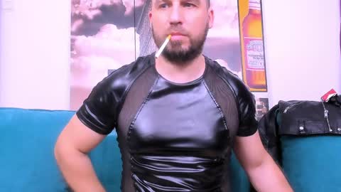 Armando online show from 12.12.24