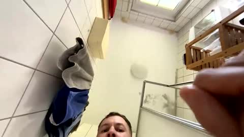 armyskater32 online show from 10.01.25