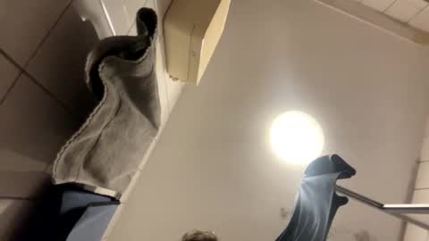 armyskater32 online show from 11.24.25