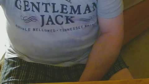 Snapshot of arnie12 chatting on 12.08.24 Arnie online show from 12.08.24