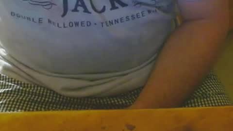 Snapshot of arnie12 chatting on 02.09.25 Arnie online show from 02.09.25