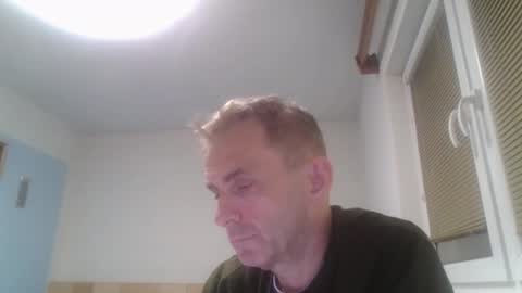 aromannn online show from 11.24.25