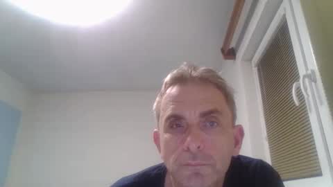 aromannn online show from 11.30.25