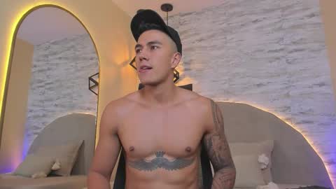 ARON BOLT online show from 02.01.26