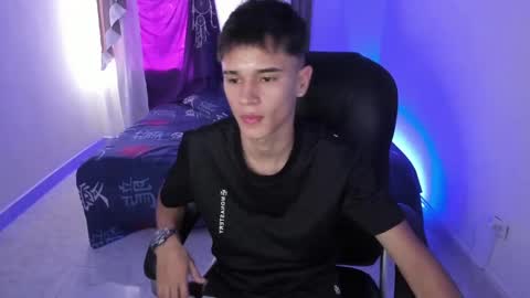 Aaron online show from 10.25.25