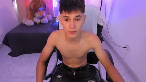 Aaron online show from 03.31.26