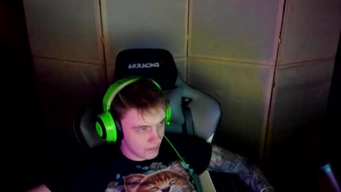 biggest penis  online show from 02.20.25