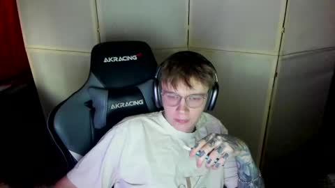 biggest penis  online show from 03.10.25