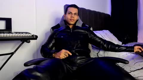 DarkMaster online show from 02.15.25