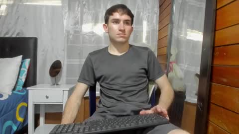 Aron G Franco online show from 02.10.25