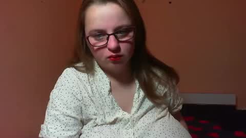 Arriana online show from 12.17.24