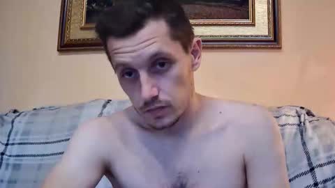 Snapshot of arromwilliam90 chatting on 12.17.25 arromwilliam90 online show from 12.17.25