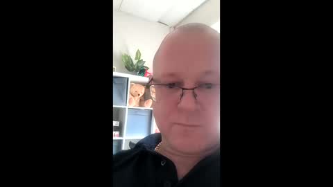 Snapshot of art2414 chatting on 04.18.26 art2414 online show from 04.18.26