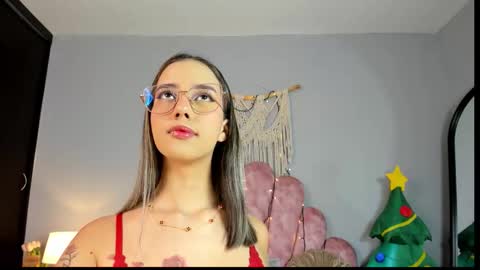 Lia Rose online show from 12.01.25