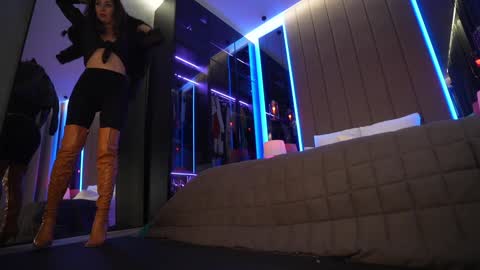 Adele online show from 12.14.24