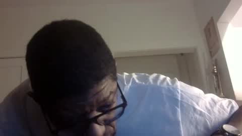 Snapshot of arteblazze chatting on 11.01.25 Arteblazze not daddy boy bitch or nigga online show from 11.01.25