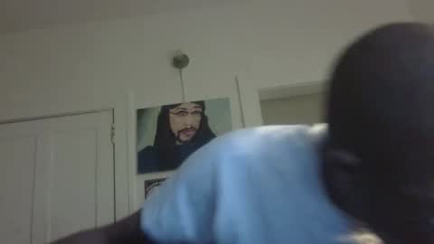 Snapshot of arteblazze chatting on 11.18.25 Arteblazze not daddy boy bitch or nigga online show from 11.18.25