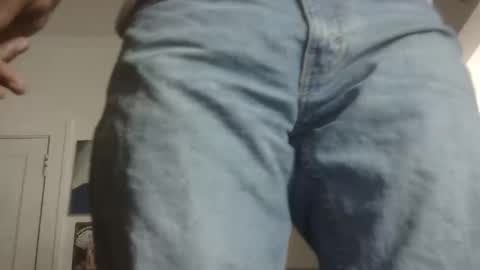 Snapshot of arteblazze chatting on 12.03.25 Arteblazze not daddy boy bitch or nigga online show from 12.03.25