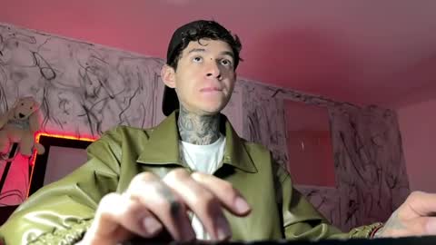   online show from 01.31.25