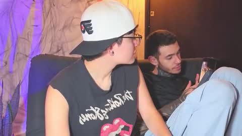   online show from 12.21.25