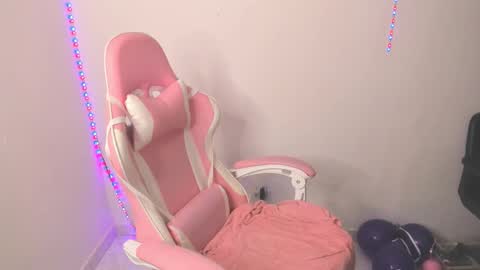 Val online show from 12.19.25