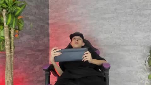 arthurcox_ online show from 09.21.25