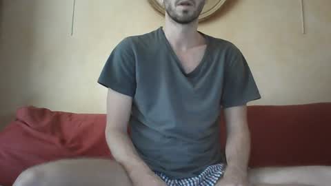 Snapshot of arthurinparis chatting on 07.08.26 ajul75 online show from 07.08.26