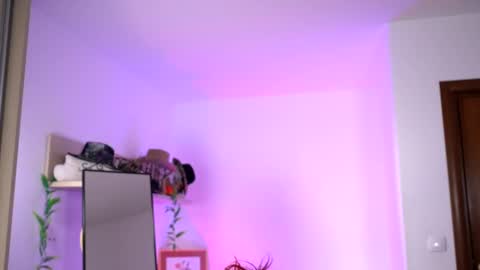 Amalia online show from 02.23.25