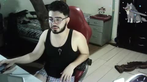 Snapshot of artorias_4 chatting on 12.29.24 artorias 4 online show from 12.29.24